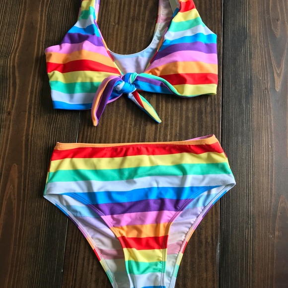 Swimsuit - Picture 2 of 2